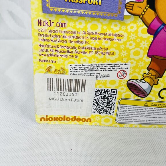Dora The Explorer Explores the World India Doll w/passport sticker Series 1 - Picture 5 of 7